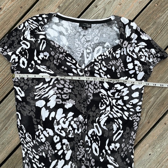 East 5th unworn cap sleeve sweater M - Picture 6 of 9